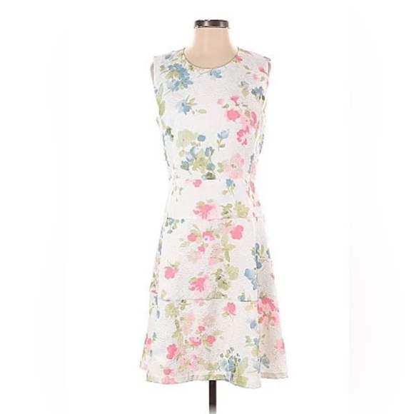 Karl Lagerfeld Dresses & Skirts - Karl Lagerfeld flower dress